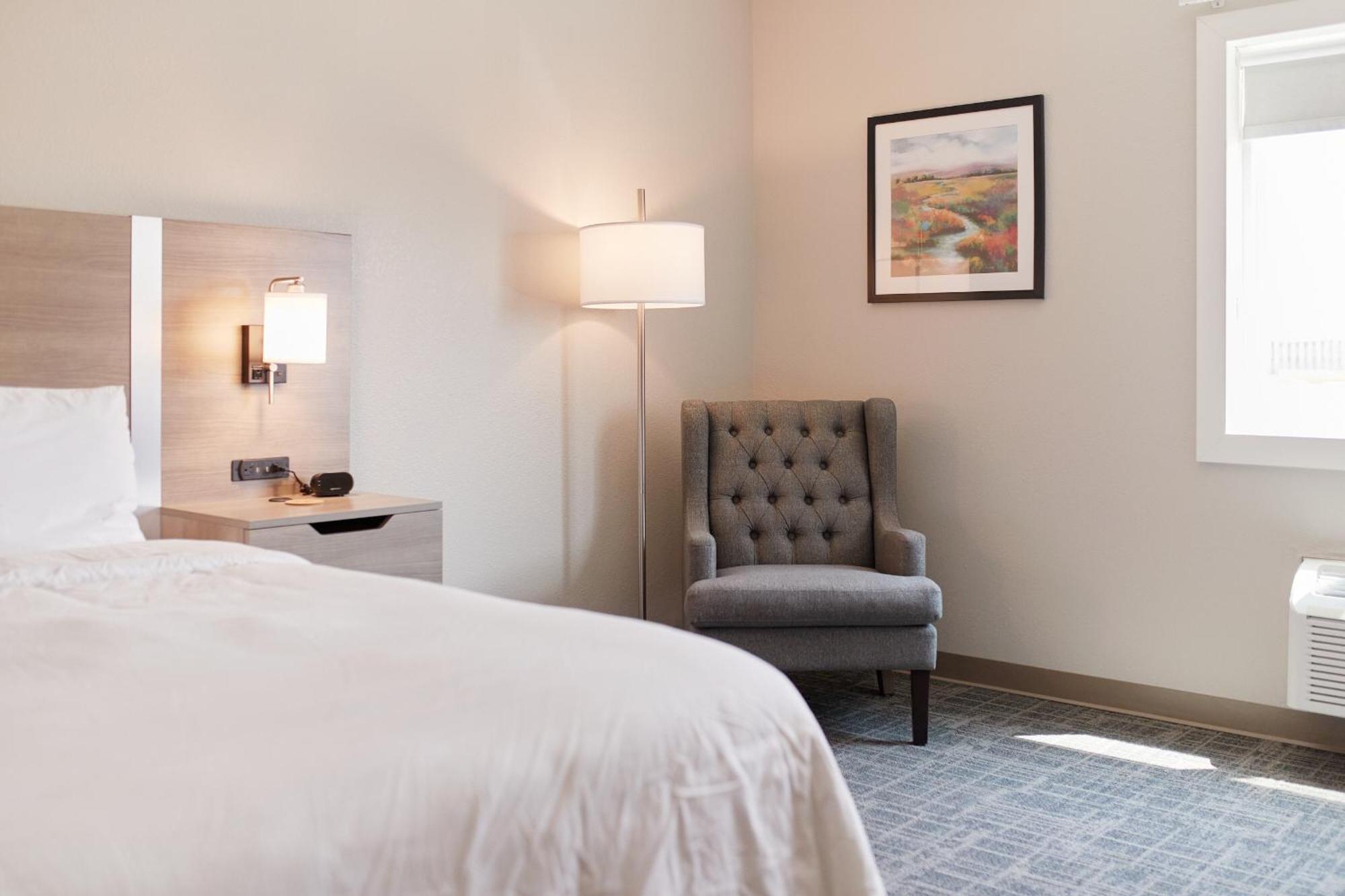 Brady Hotel New Florence Экстерьер фото