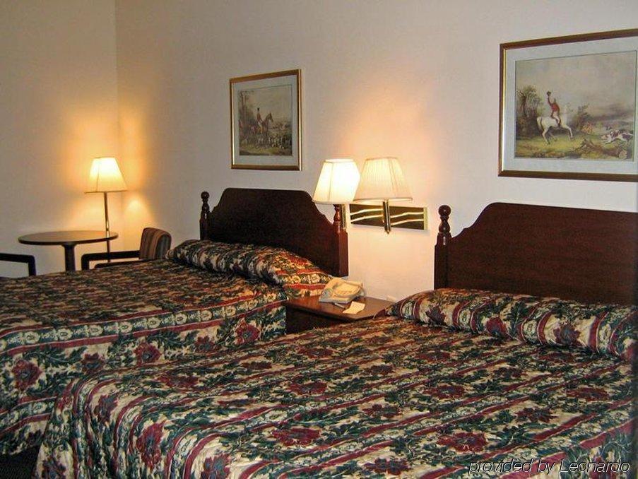 Brady Hotel New Florence Экстерьер фото