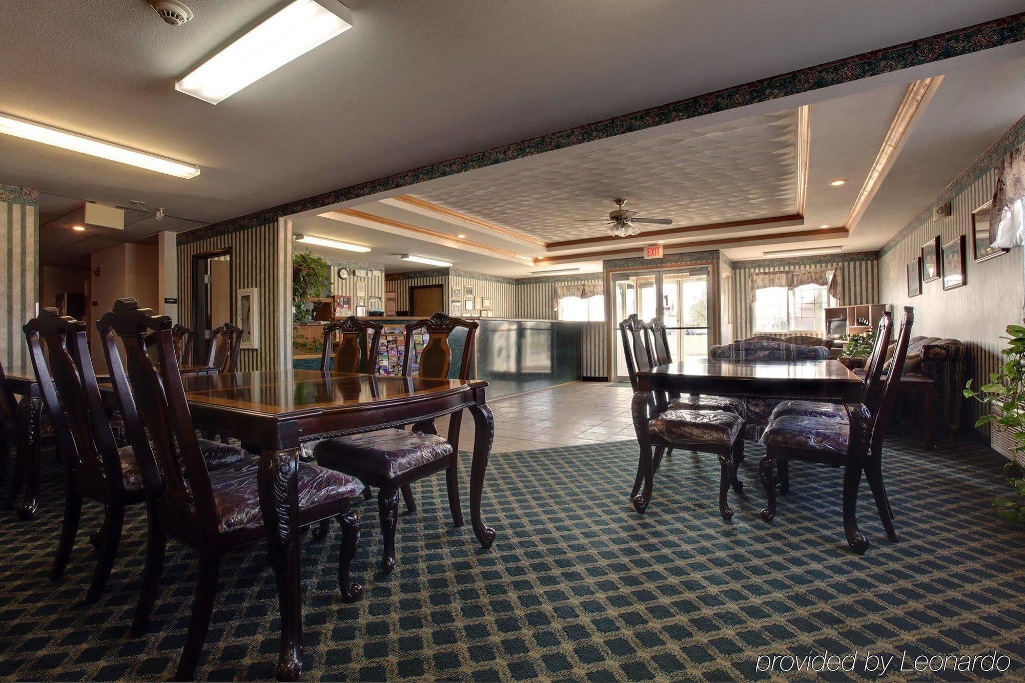 Brady Hotel New Florence Интерьер фото